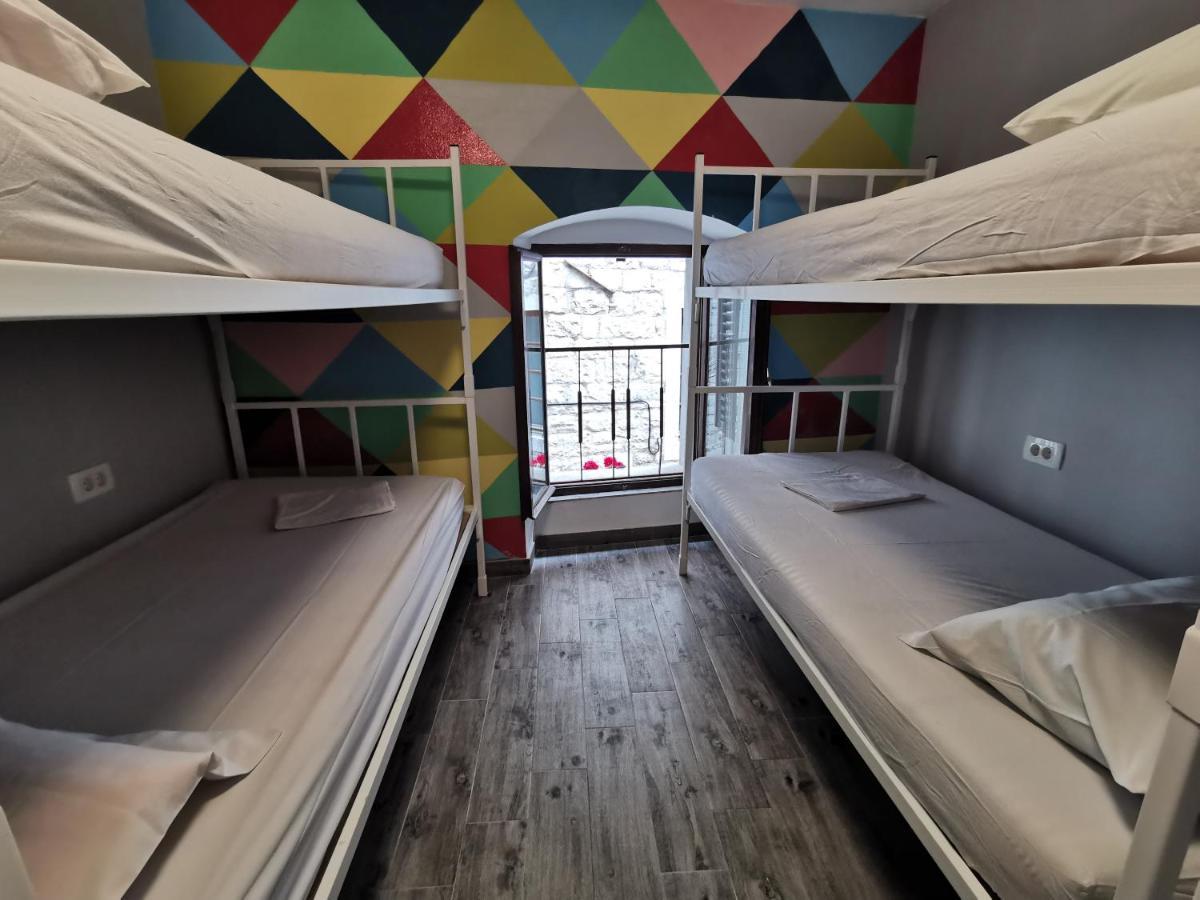 Fiesta Siesta Social Hostel Split Exteriér fotografie
